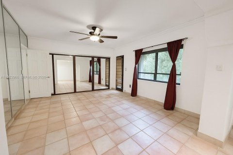 Villa ou maison à vendre à Coral Gables, Floride: 4 chambres, 229.28 m2 № 2033613 - photo 1