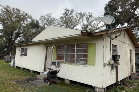 House in Orlando, Florida 3 bedrooms, 89.19 sq.m. № 1580804 - photo 2