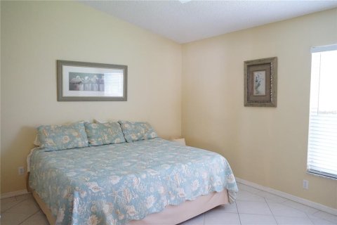 Condominio en venta en Sun City Center, Florida, 2 dormitorios, 110.74 m2 № 2218003 - foto 15