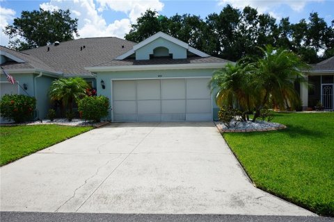 Condominio en Sun City Center, Florida, 2 dormitorios № 2218003