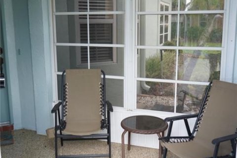 Condominio en venta en Sun City Center, Florida, 2 dormitorios, 110.74 m2 № 2218003 - foto 4