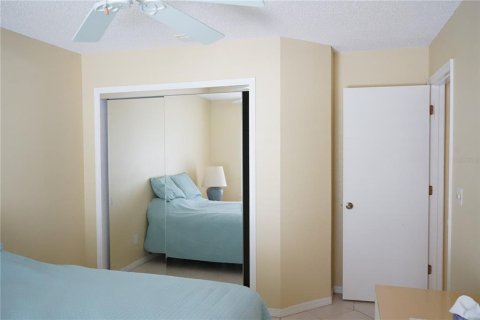 Condominio en venta en Sun City Center, Florida, 2 dormitorios, 110.74 m2 № 2218003 - foto 25