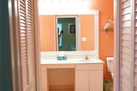 Condominio en venta en Sun City Center, Florida, 2 dormitorios, 110.74 m2 № 2218003 - foto 18