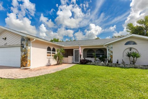 Casa en venta en Spring Hill, Florida, 3 dormitorios, 196.12 m2 № 2369341 - foto 7