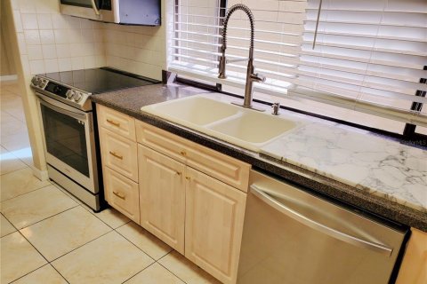 Casa en venta en Hudson, Florida, 3 dormitorios, 174.28 m2 № 2384110 - foto 9