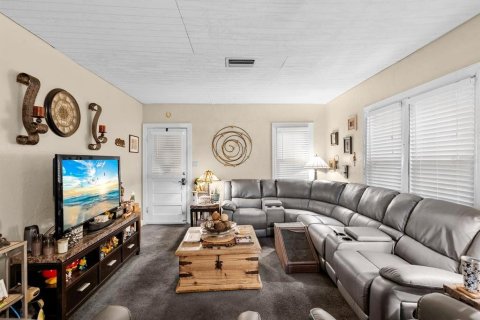 Villa ou maison à vendre à Saint Petersburg, Floride: 2 chambres, 90.67 m2 № 2416906 - photo 3