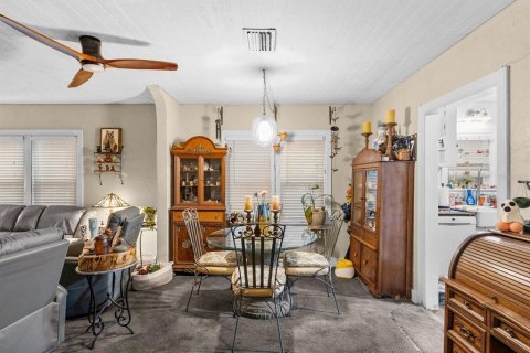 Villa ou maison à vendre à Saint Petersburg, Floride: 2 chambres, 90.67 m2 № 2416906 - photo 11
