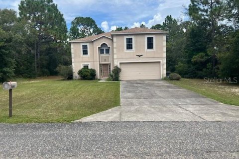 Casa en venta en Citrus Springs, Florida, 4 dormitorios, 255.67 m2 № 1916590 - foto 1