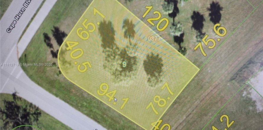 Land in Punta Gorda, Florida № 1760798