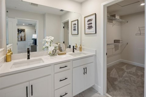 Купить таунхаус в Апопка, Флорида 6 комнат, 137.12м2, № 1919363 - фото 13