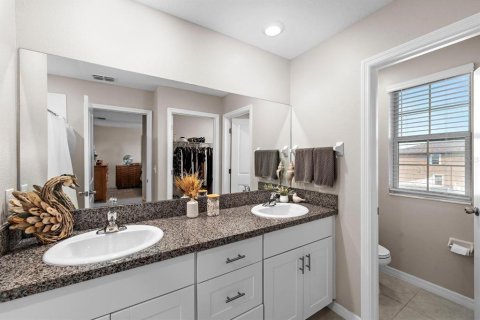 Casa en venta en Sun City Center, Florida, 6 dormitorios, 242.85 m2 № 1776863 - foto 23