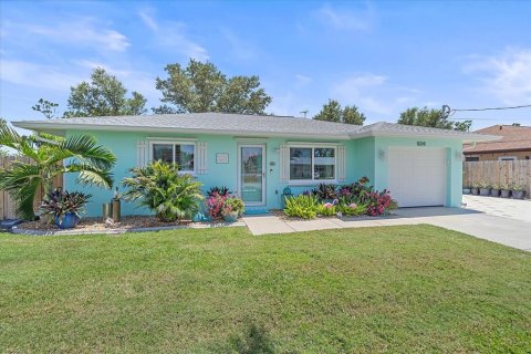 Casa en venta en Englewood, Florida, 2 dormitorios, 86.4 m2 № 1827975 - foto 1