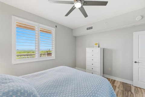 Condominio en venta en Hutchinson Island South, Florida, 3 dormitorios, 236.06 m2 № 2320332 - foto 25
