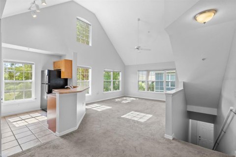 Condo in Sarasota, Florida, 2 bedrooms № 2231735 - photo 5