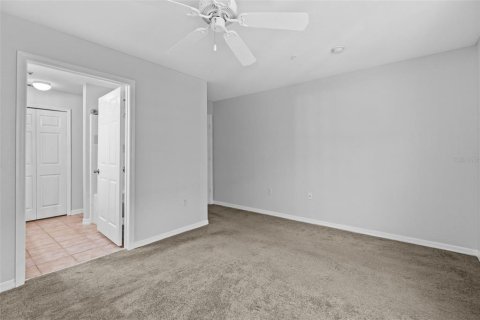 Condo in Sarasota, Florida, 2 bedrooms № 2231735 - photo 17