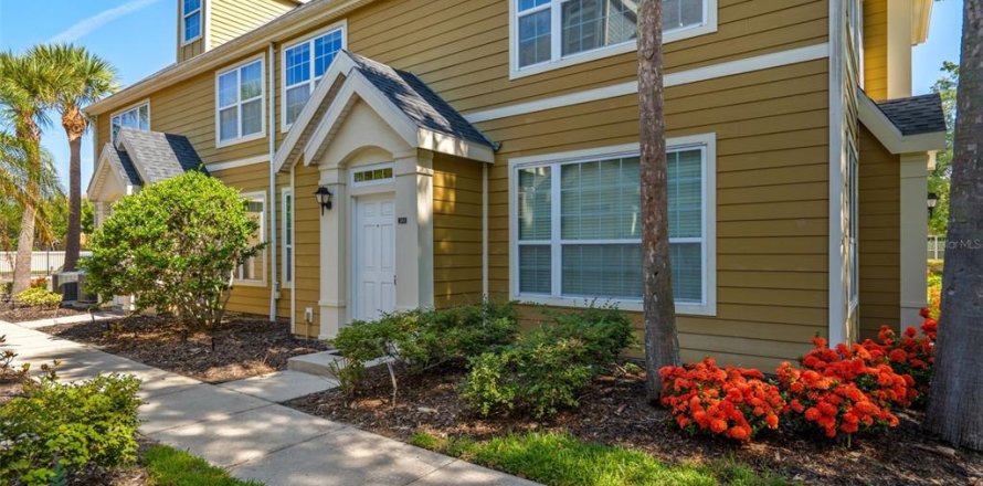 Condo in Sarasota, Florida, 2 bedrooms № 2231735