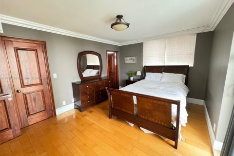 Купить кондоминиум в Холливуд, Флорида 2 спальни, 108.97м2, № 1958455 - фото 15