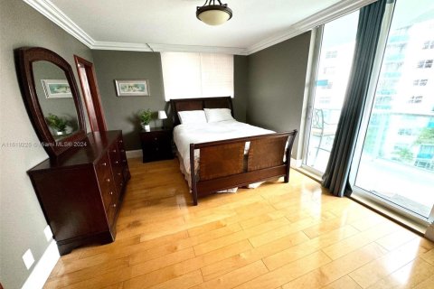 Купить кондоминиум в Холливуд, Флорида 2 спальни, 108.97м2, № 1958455 - фото 16