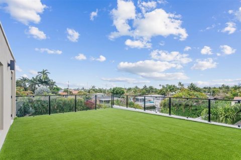Casa en venta en Fort Lauderdale, Florida, 5 dormitorios, 301.93 m2 № 2402484 - foto 28