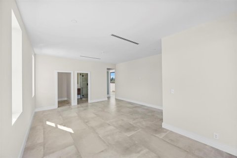 Casa en venta en Fort Lauderdale, Florida, 5 dormitorios, 301.93 m2 № 2402484 - foto 27