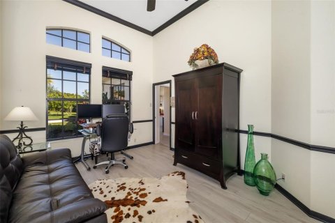 Casa en venta en Bradenton, Florida, 4 dormitorios, 328.41 m2 № 1652280 - foto 28