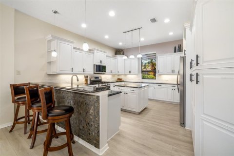 Casa en venta en Bradenton, Florida, 4 dormitorios, 328.41 m2 № 1652280 - foto 18