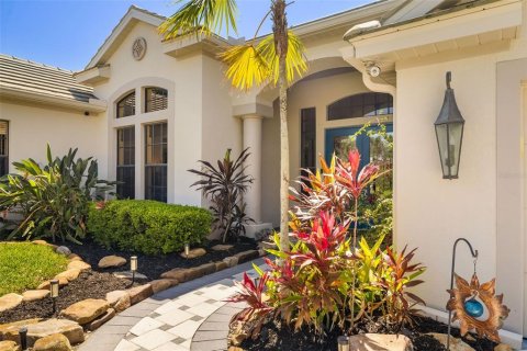 Casa en venta en Bradenton, Florida, 4 dormitorios, 328.41 m2 № 1652280 - foto 2