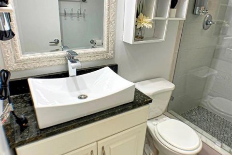 Casa en venta en Tampa, Florida, 4 dormitorios, 157 m2 № 2144880 - foto 17