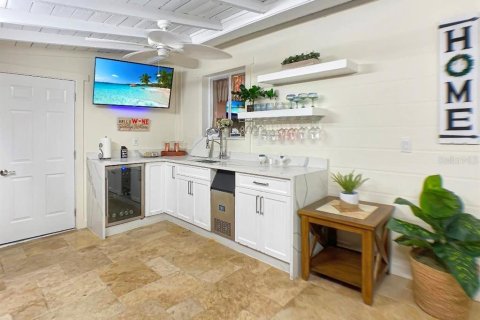 Casa en venta en Tampa, Florida, 4 dormitorios, 157 m2 № 2144880 - foto 29