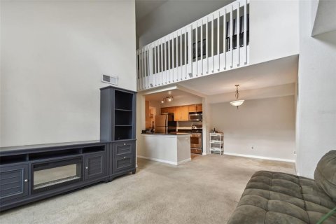 Condo in Palm Harbor, Florida, 2 bedrooms  № 1914448 - photo 4