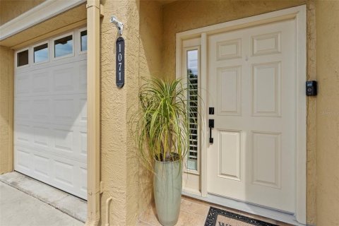 Townhouse in Saint Petersburg, Florida 3 bedrooms, 205.78 sq.m. № 2133984 - photo 9