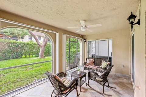 Townhouse in Boca Raton, Florida 3 bedrooms, 113.99 sq.m. № 1846259 - photo 19