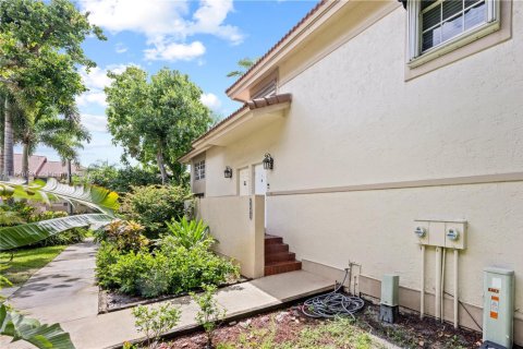 Townhouse in Boca Raton, Florida 3 bedrooms, 113.99 sq.m. № 1846259 - photo 5