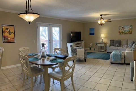 Condominio en alquiler en Sarasota, Florida, 2 dormitorios, 97.45 m2 № 1746722 - foto 5