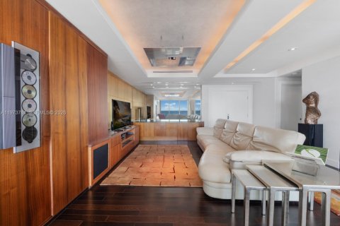 Купить кондоминиум в Майами, Флорида 3 спальни, 196.4м2, № 2034138 - фото 7