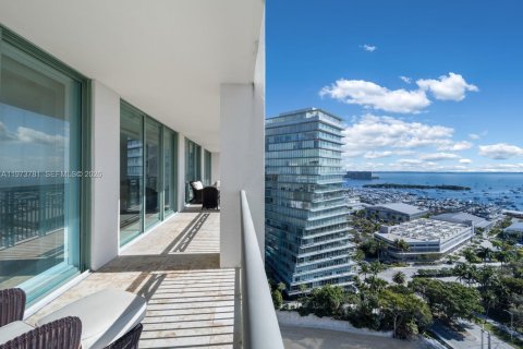 Купить кондоминиум в Майами, Флорида 3 спальни, 196.4м2, № 2034138 - фото 23