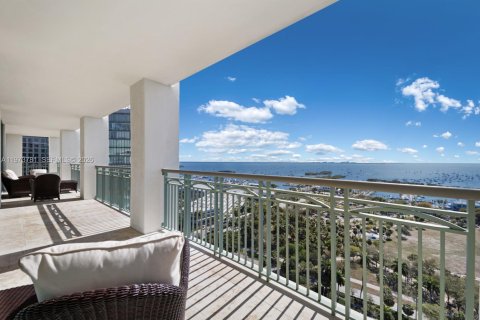 Купить кондоминиум в Майами, Флорида 3 спальни, 196.4м2, № 2034138 - фото 21