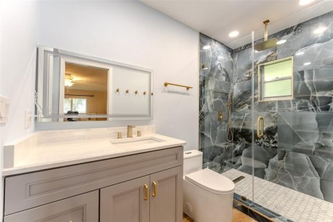 House in Orlando, Florida 3 bedrooms, 239.69 sq.m. № 1828402 - photo 14
