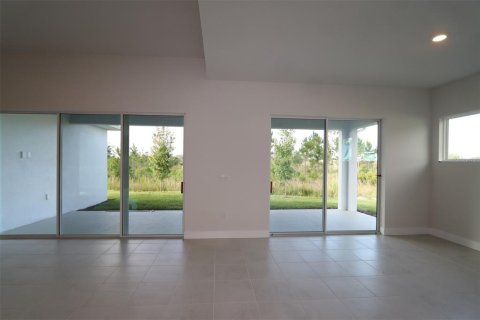 Casa en venta en Wesley Chapel, Florida, 4 dormitorios, 232.81 m2 № 1902095 - foto 7