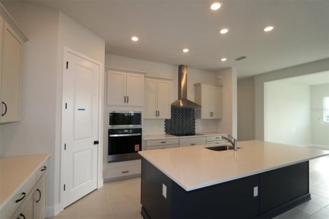 Casa en venta en Wesley Chapel, Florida, 4 dormitorios, 232.81 m2 № 1902095 - foto 5