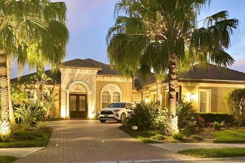 Снять в аренду виллу или дом в Брейдентон, Флорида 4 спальни, 315.03м2, № 1036529 - фото 1