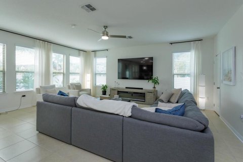 Купить виллу или дом в Орландо, Флорида 8 комнат, 269.97м2, № 1717849 - фото 10