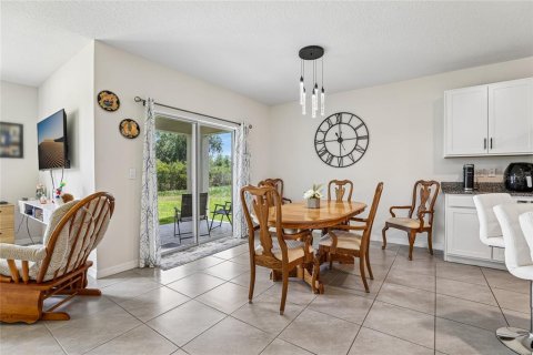 Villa ou maison à vendre à Lakeland, Floride: 4 chambres, 168.34 m2 № 2142759 - photo 8