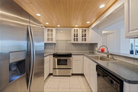 Copropriété à vendre à Saint Petersburg, Floride: 2 chambres, 122.17 m2 № 1918303 - photo 30