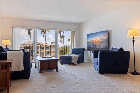 Copropriété à vendre à Saint Petersburg, Floride: 2 chambres, 122.17 m2 № 1918303 - photo 17