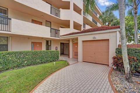 Condo in Coconut Creek, Florida, 2 bedrooms  № 2183024 - photo 7