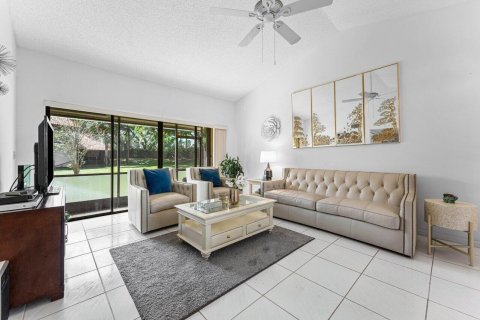 Condominio en venta en Boynton Beach, Florida, 2 dormitorios, 92.53 m2 № 2087765 - foto 5