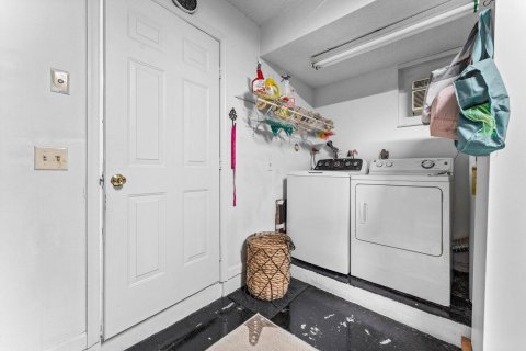 Condominio en venta en Boynton Beach, Florida, 2 dormitorios, 92.53 m2 № 2087765 - foto 20
