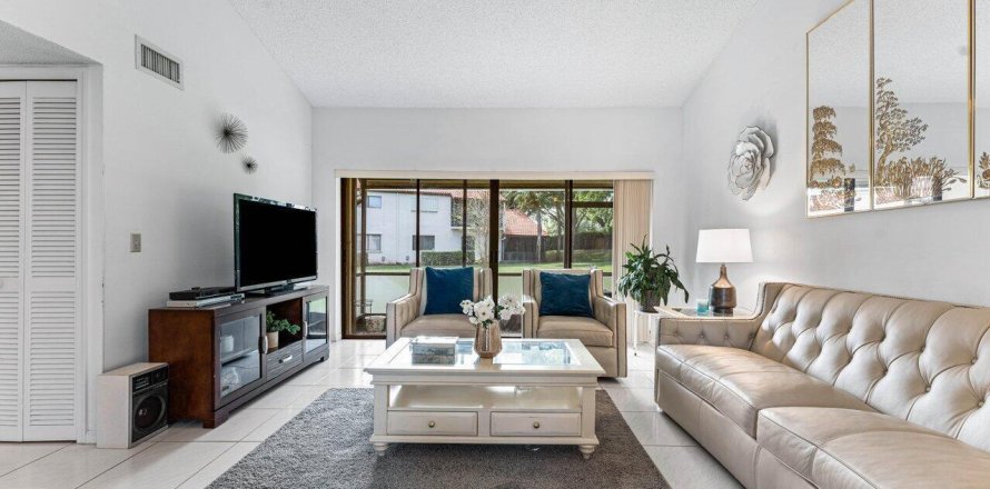 Condominio en Boynton Beach, Florida, 2 dormitorios  № 2087765