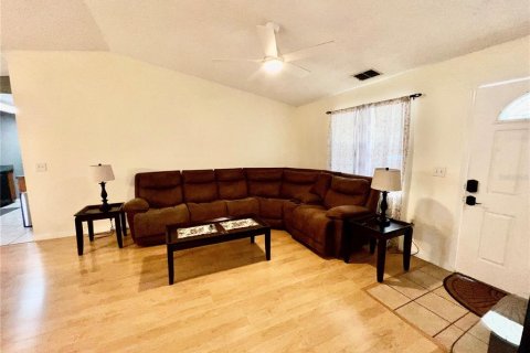 Casa en venta en Lakeland, Florida, 2 dormitorios, 86.96 m2 № 1769152 - foto 9